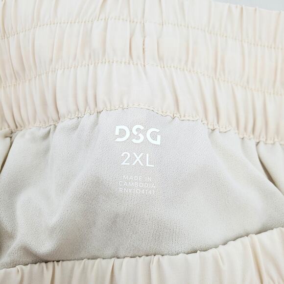 DSG Womens Size 2XL High Rise Waistband Stride Shorts Light Sand Brief Lined New - Picture 6 of 7